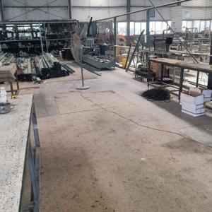 門窗制作加工服務(wù)，專業(yè)團(tuán)隊(duì)承接家裝與工程門窗，歡迎合作洽談